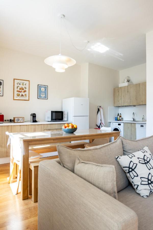 Bel Appartement, Bien Equipe Et Confortable Dans Le Centre Historique Fougères Buitenkant foto